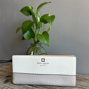 Kate Spade White and Gray Wallet